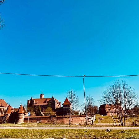B&B Vis A Vis Zamku Malbork Exterior photo